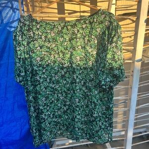 Vince Camuto Green and White Floral Top